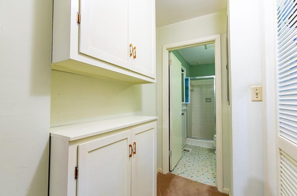 829 Whelchel Dr, Decatur GA  30033-4825 exterior