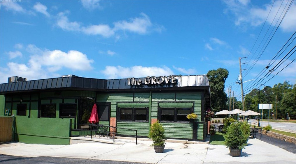 1694 Montcliff Ct, Decatur GA  30033-1313 exterior