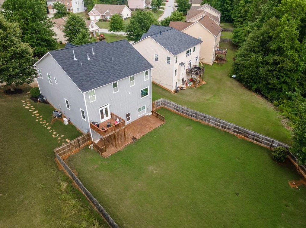 2694 Summit Pkwy, Atlanta GA  30331-9425 exterior