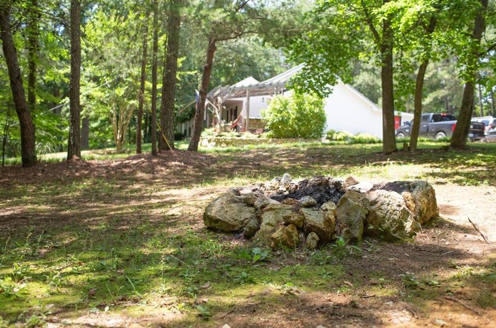 2429 Calhoun Rd, Rome GA  30161-1922 exterior
