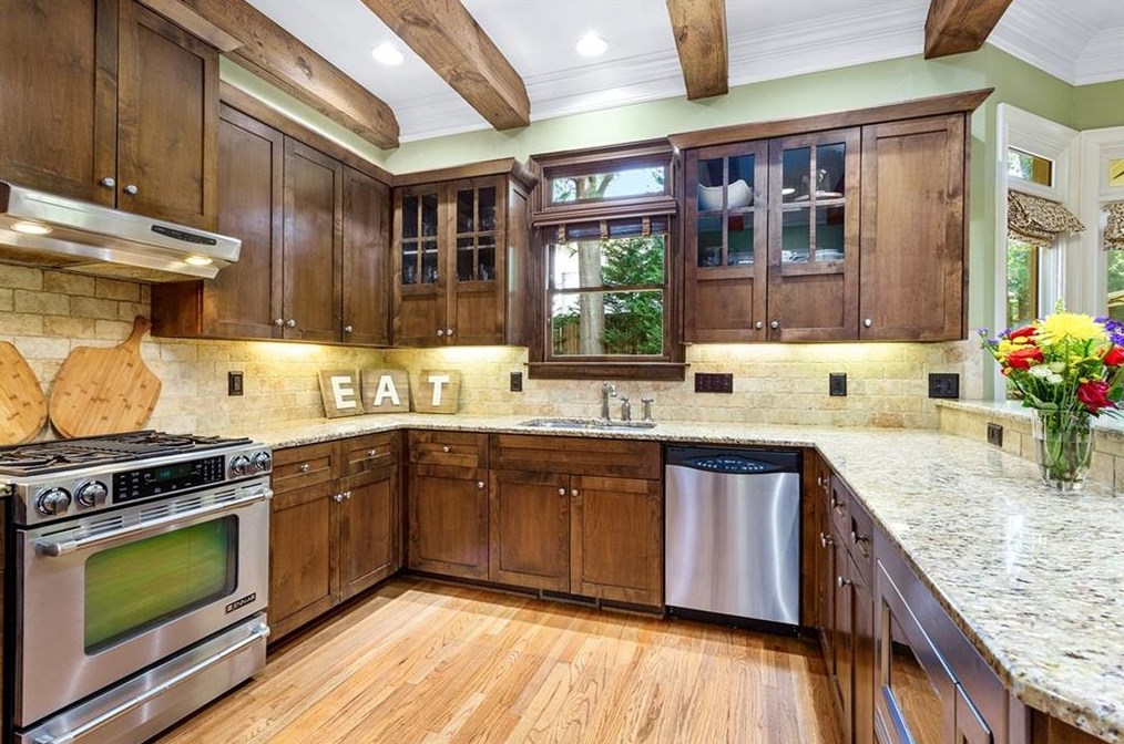 1964 Preston Park Pl, Decatur GA  30032-5279 exterior