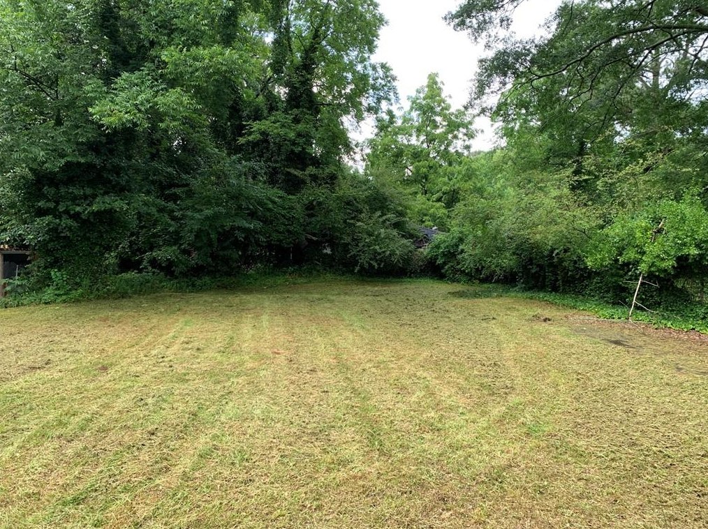 2706 Joyce Ave, Decatur GA  30032-4317 exterior