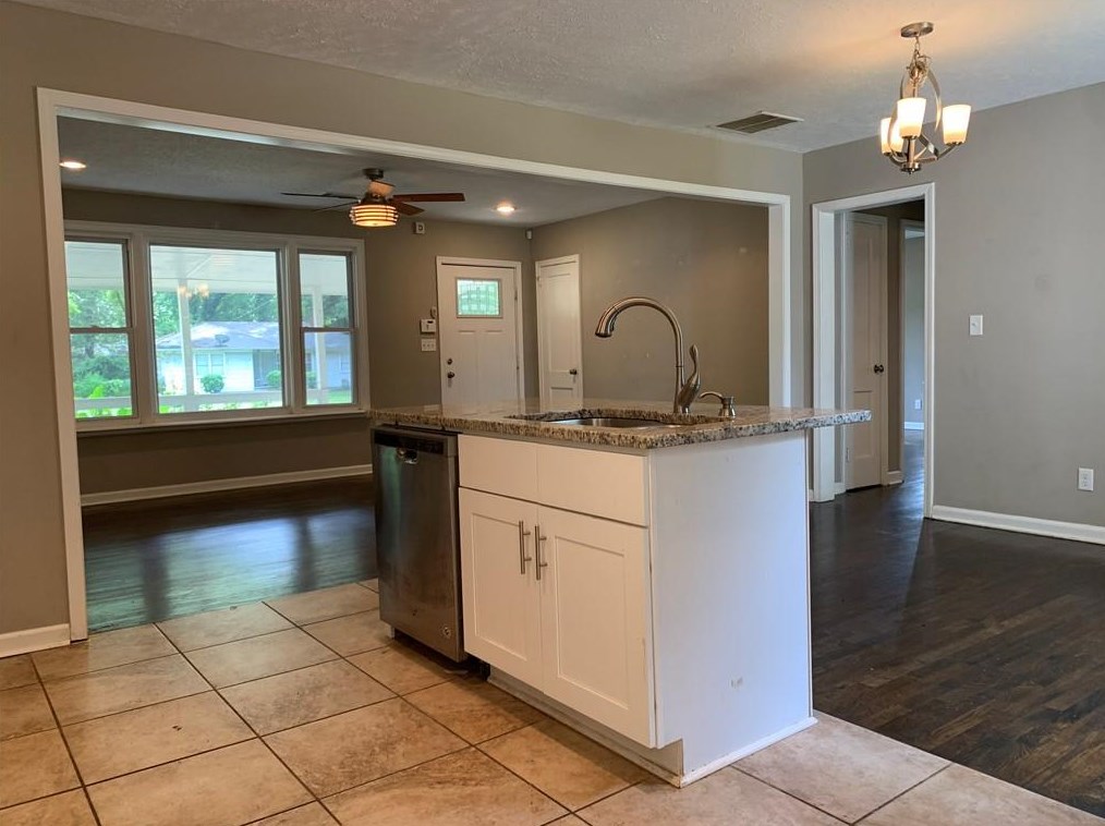 2706 Joyce Ave, Decatur GA  30032-4317 exterior