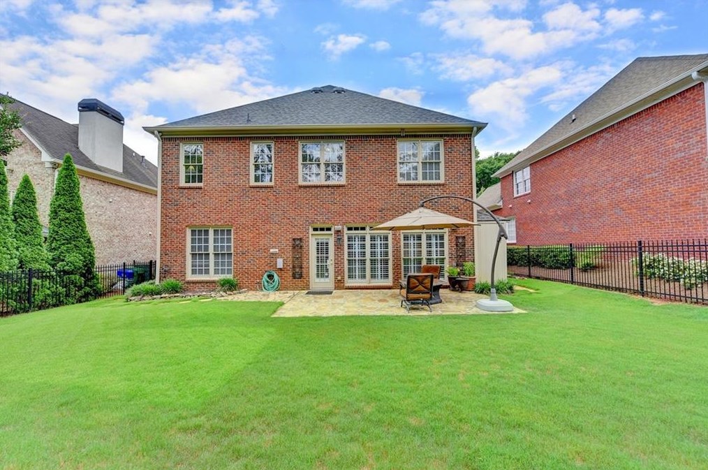 887 Wescott Ln, Atlanta GA  30319-1656 exterior