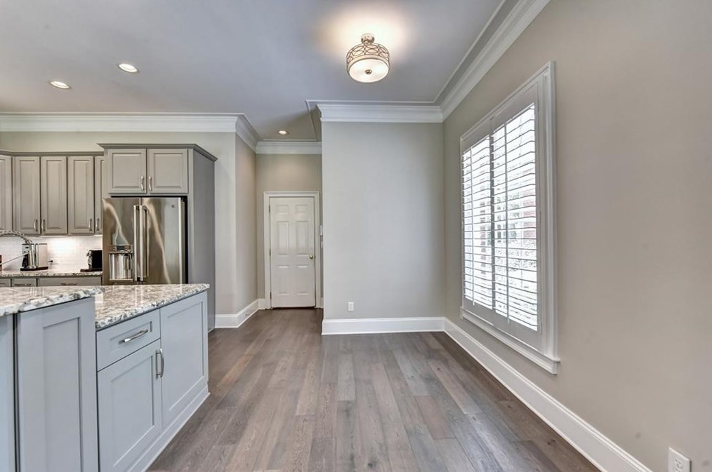 887 Wescott Ln, Atlanta GA  30319-1656 exterior