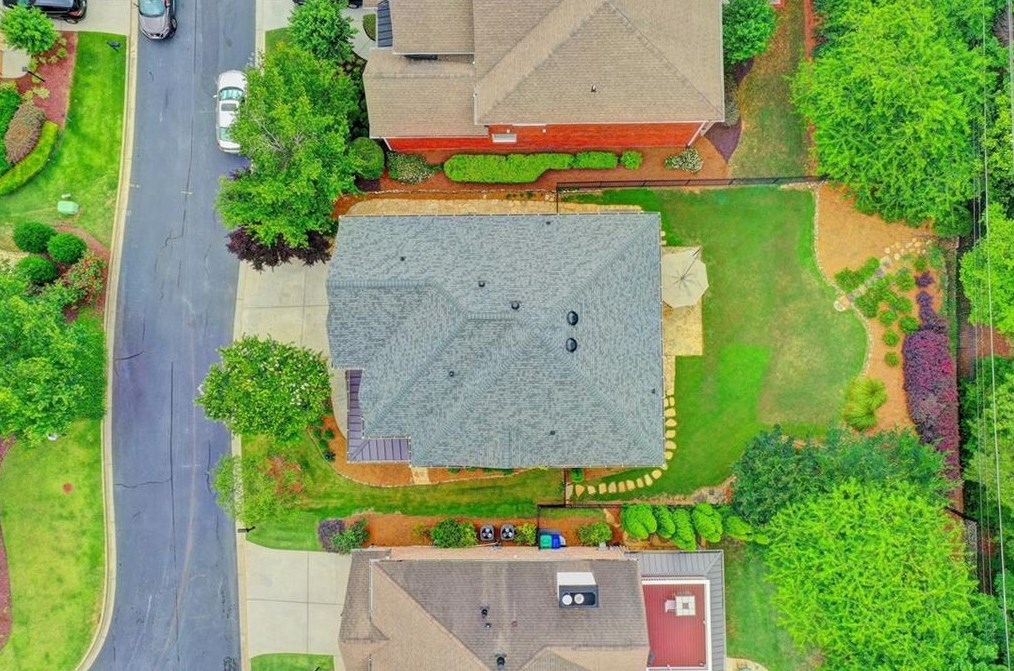 887 Wescott Ln, Atlanta GA  30319-1656 exterior