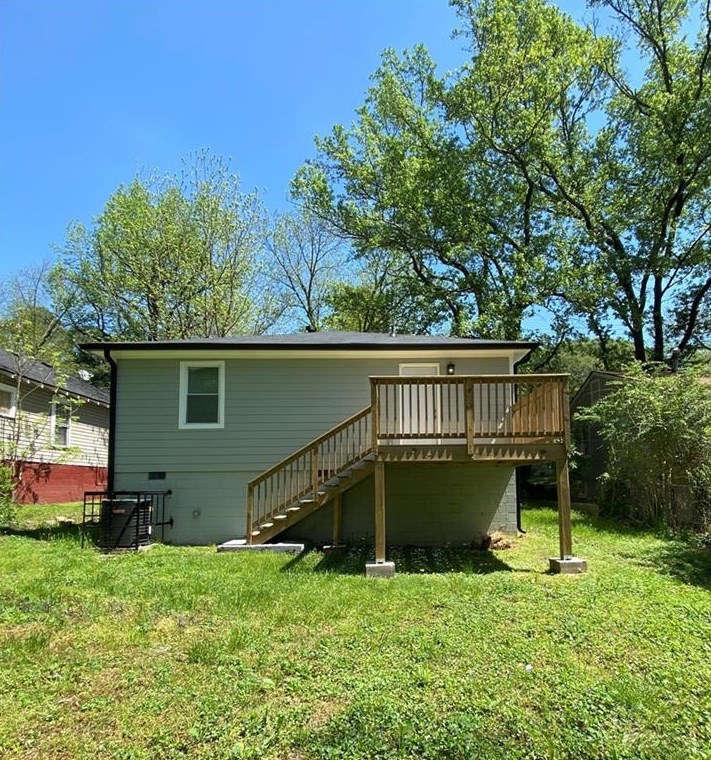 239 Wynnwood Dr, Atlanta GA  30310-1124 exterior