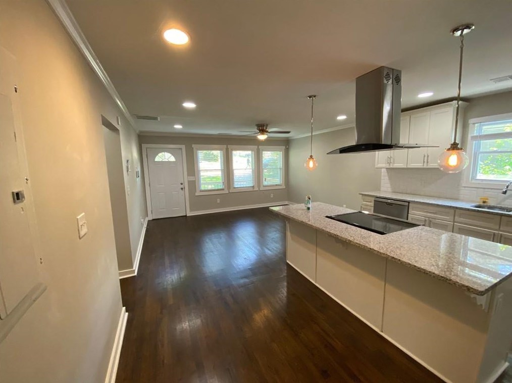 239 Wynnwood Dr, Atlanta GA  30310-1124 exterior
