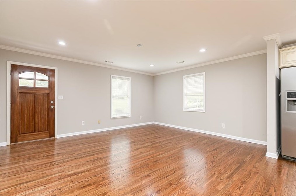 1297 Fenway Cir, Decatur GA  30030-4519 exterior