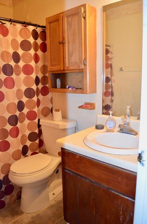 3810 London Dr, Decatur GA  30032-2374 exterior