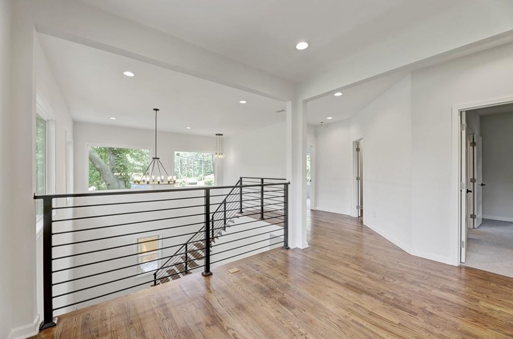 1971 Capri Dr, Decatur GA  30032-5209 exterior