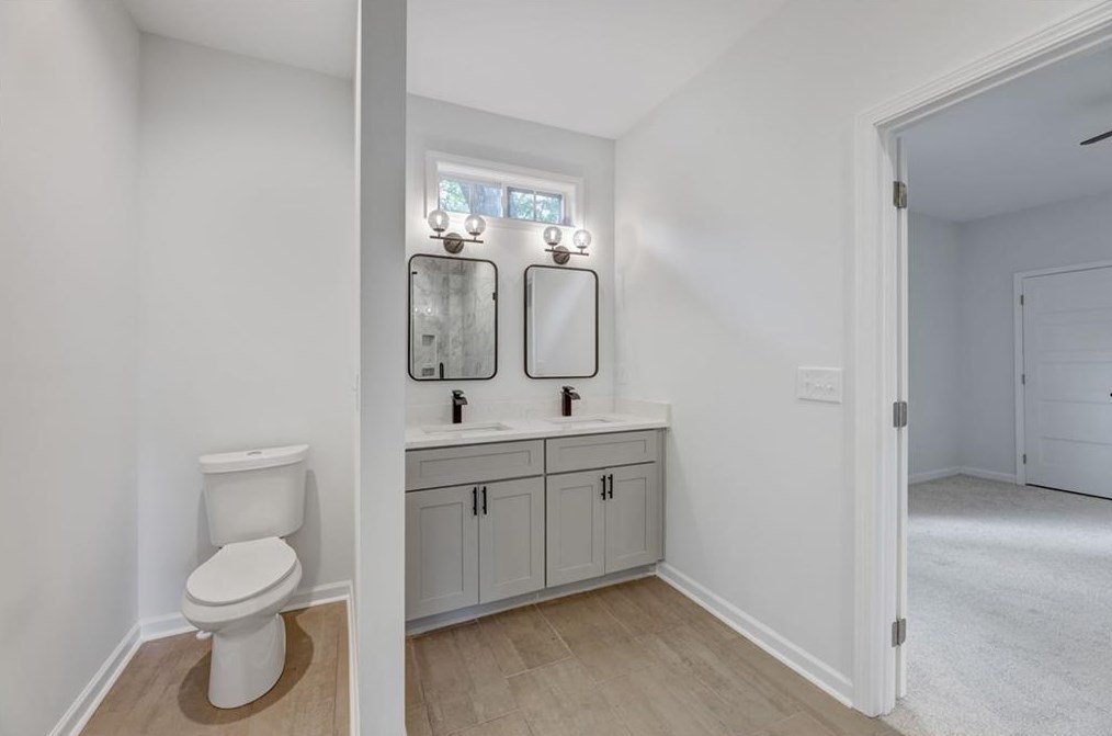 1971 Capri Dr, Decatur GA  30032-5209 exterior