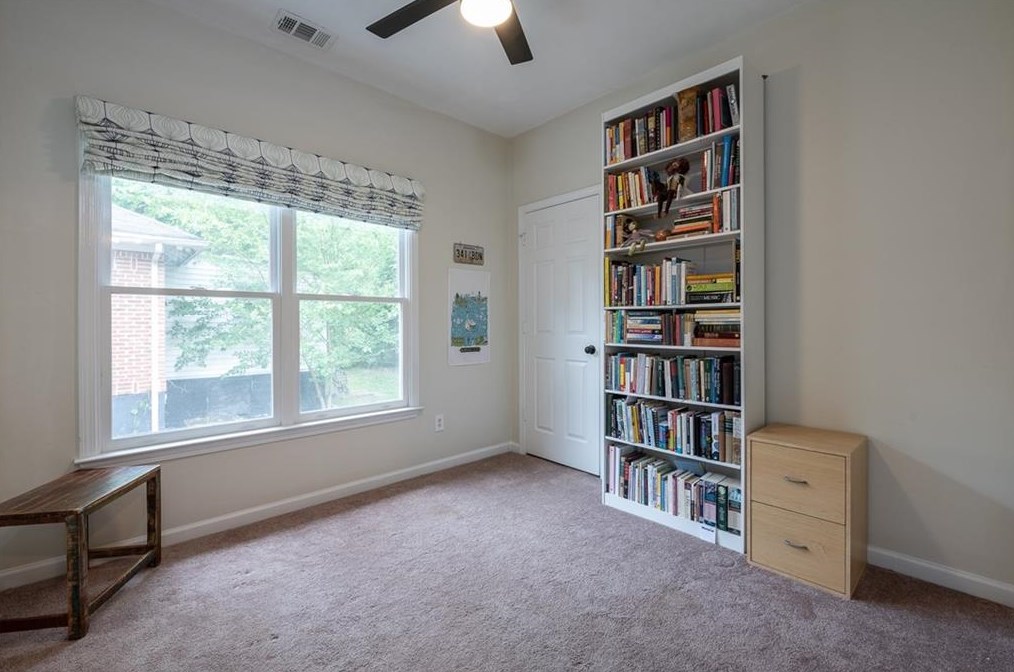 950 White St, Atlanta GA  30310-2760 exterior