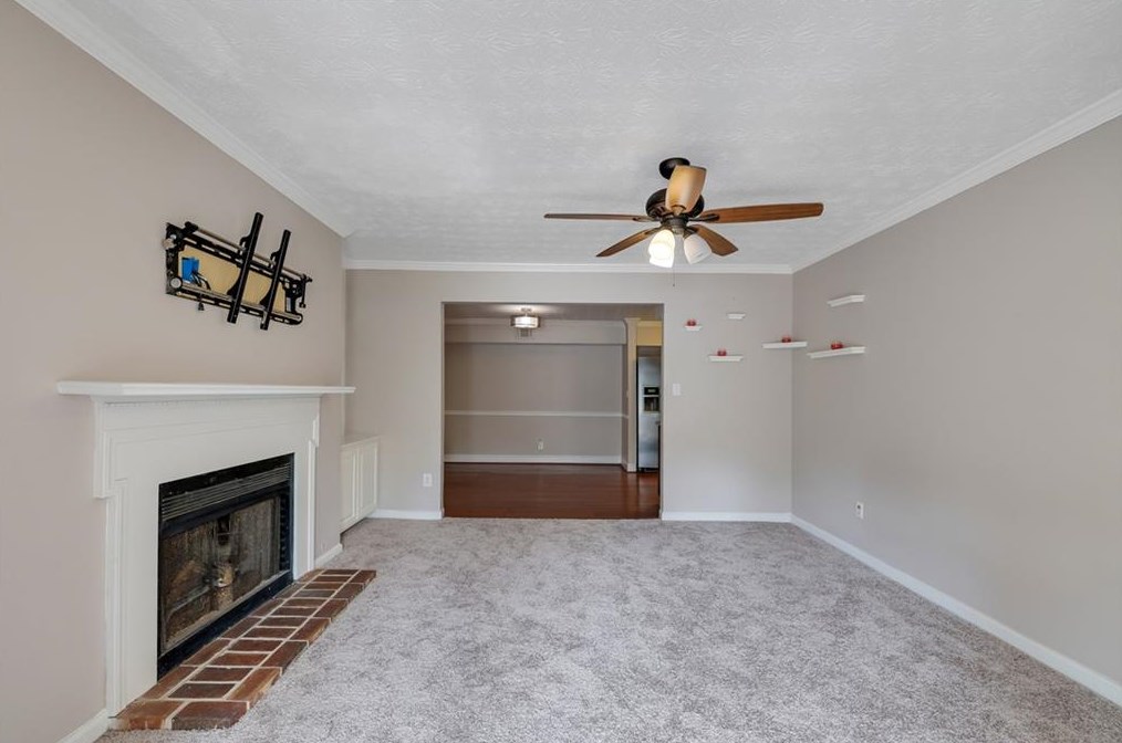 1967 Brian Way, Decatur GA  30033-3817 exterior