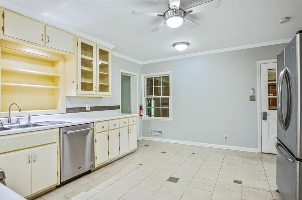 751 Densley Dr, Decatur GA  30033-5436 exterior