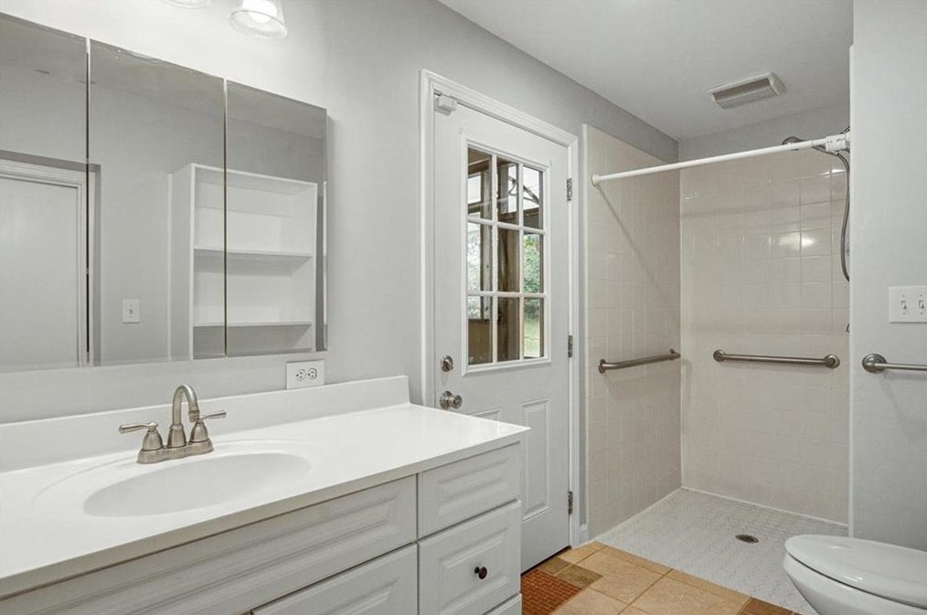 751 Densley Dr, Decatur GA  30033-5436 exterior