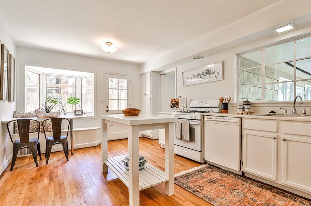 617 Webster Dr, Decatur GA  30033-5434 exterior