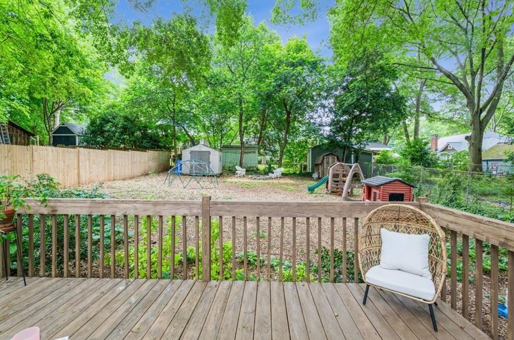 770 Brown Pl, Decatur GA  30030-3909 exterior