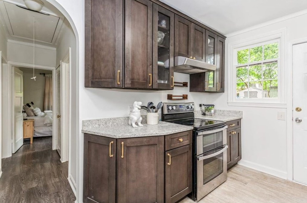 770 Brown Pl, Decatur GA  30030-3909 exterior