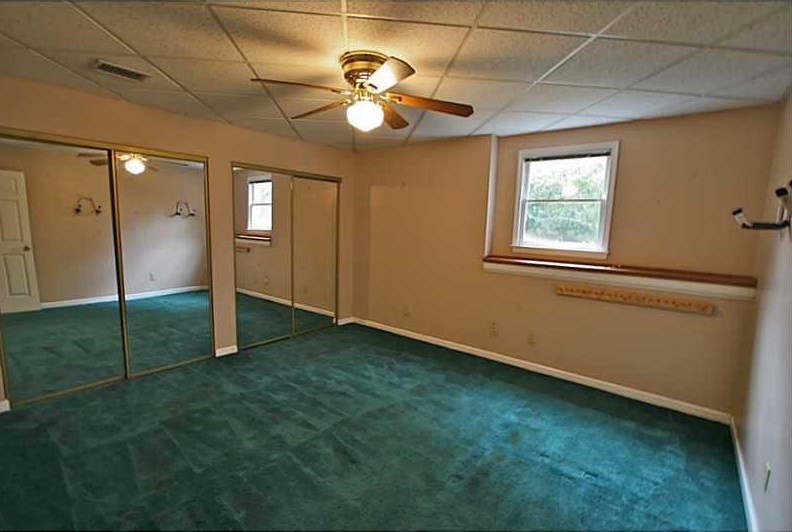 6685 Maid Marion Close, Alpharetta GA  30005-6412 exterior