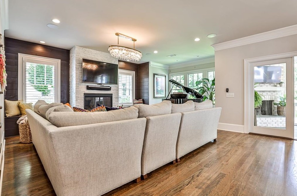 259 Maxwell St, Decatur GA  30030-4210 exterior