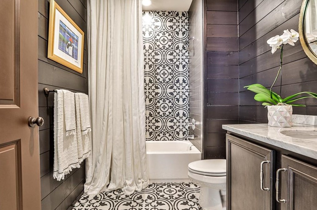 259 Maxwell St, Decatur GA  30030-4210 exterior