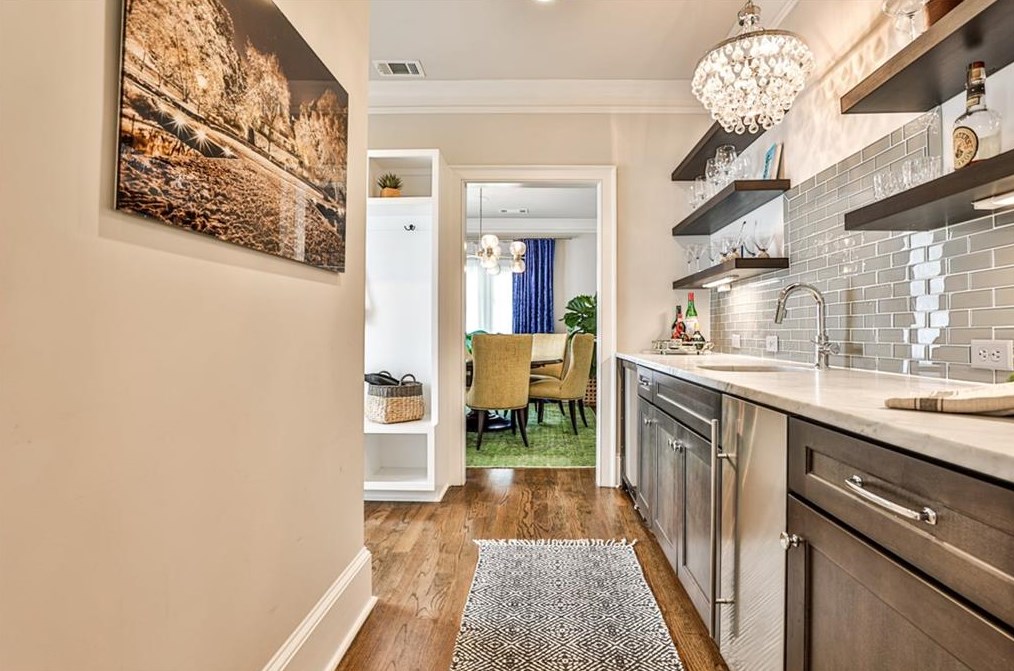 259 Maxwell St, Decatur GA  30030-4210 exterior