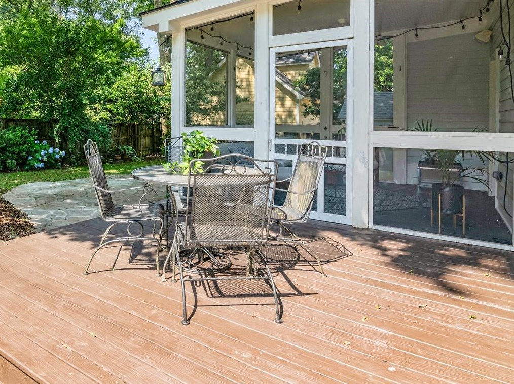 504 Pharr Rd, Decatur GA  30030-4840 exterior