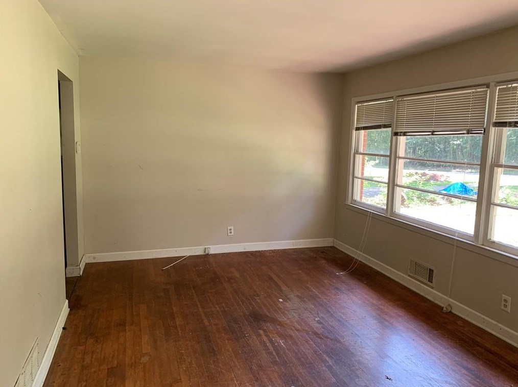 4258 Maplewood Dr, Decatur GA  30035-2347 exterior