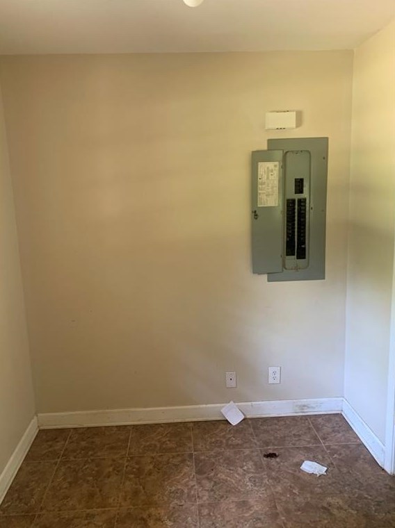 4258 Maplewood Dr, Decatur GA  30035-2347 exterior