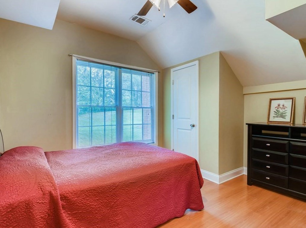 449 Wynns Way, Atlanta GA  30331-7473 exterior