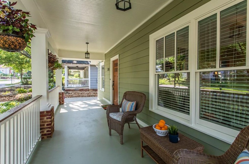 312 Spring St, Decatur GA  30030-4960 exterior