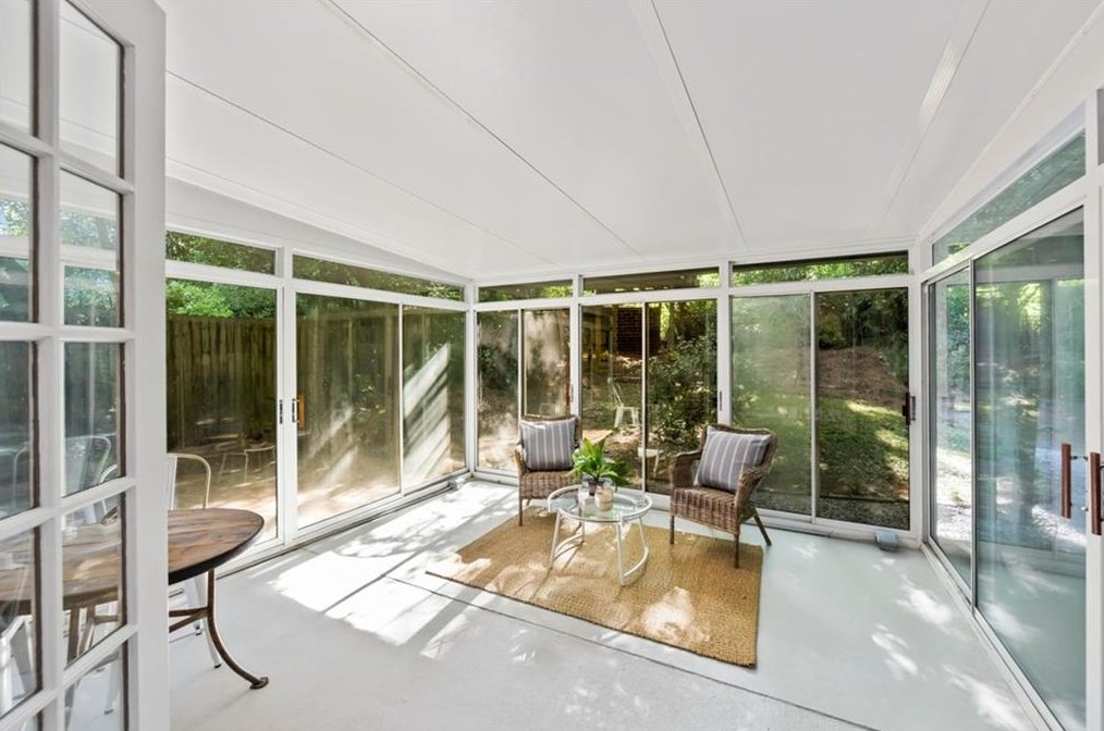 139 Merrill Ave, Decatur GA  30030-5019 exterior