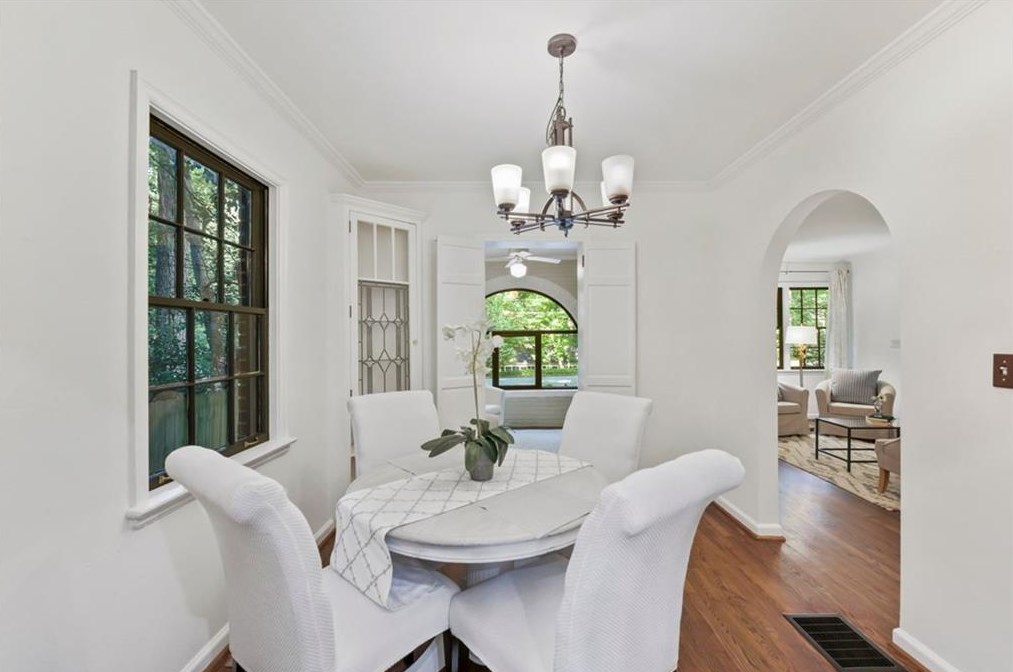 139 Merrill Ave, Decatur GA  30030-5019 exterior