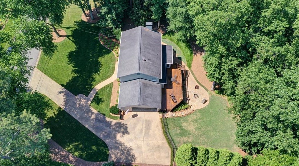 6358 Mountain Brook Way, Atlanta GA  30328-3612 exterior