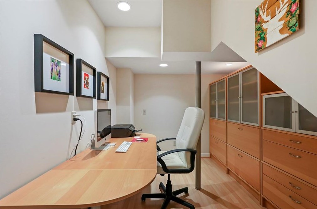 6358 Mountain Brook Way, Atlanta GA  30328-3612 exterior