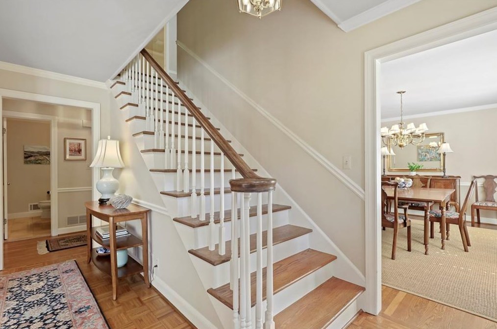 6358 Mountain Brook Way, Atlanta GA  30328-3612 exterior