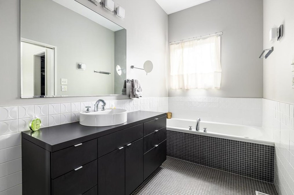 130 Second Ave, Decatur GA  30030-3548 exterior