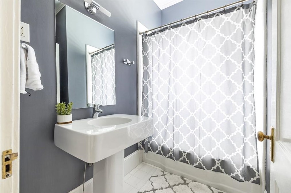 130 Second Ave, Decatur GA  30030-3548 exterior