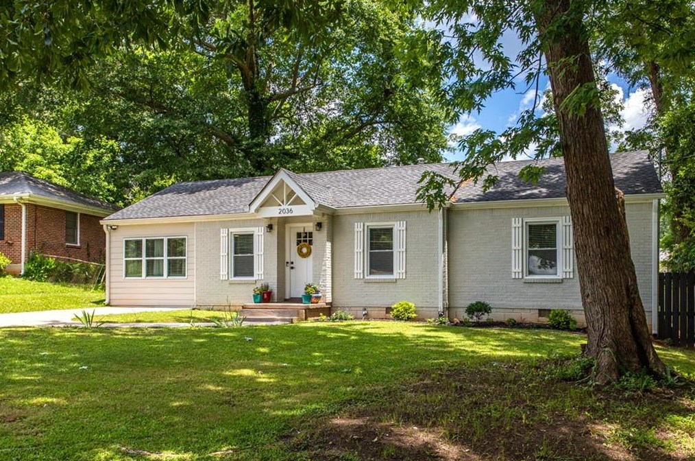 2036 Rockhaven Dr, Decatur GA  30032-5373 exterior