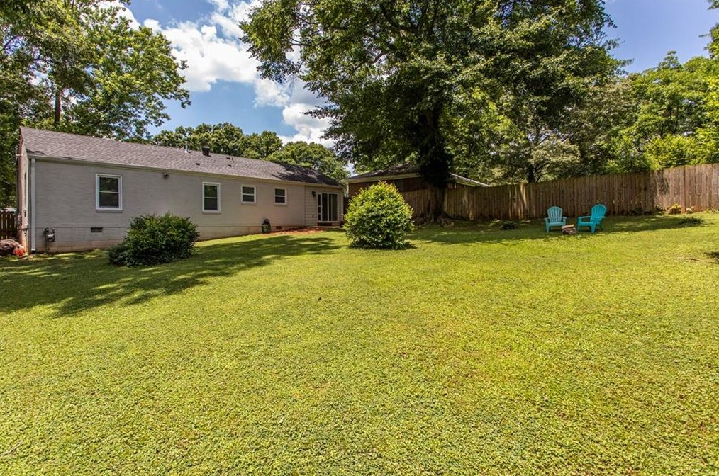 2036 Rockhaven Dr, Decatur GA  30032-5373 exterior