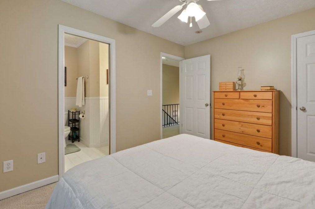 21 Villa Ct, Smyrna GA  30080-4570 exterior