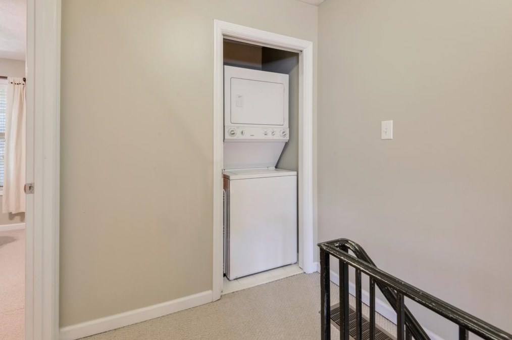 21 Villa Ct, Smyrna GA  30080-4570 exterior