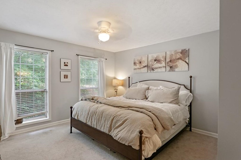 1354 Weatherstone Way, Atlanta GA  30324-4645 exterior