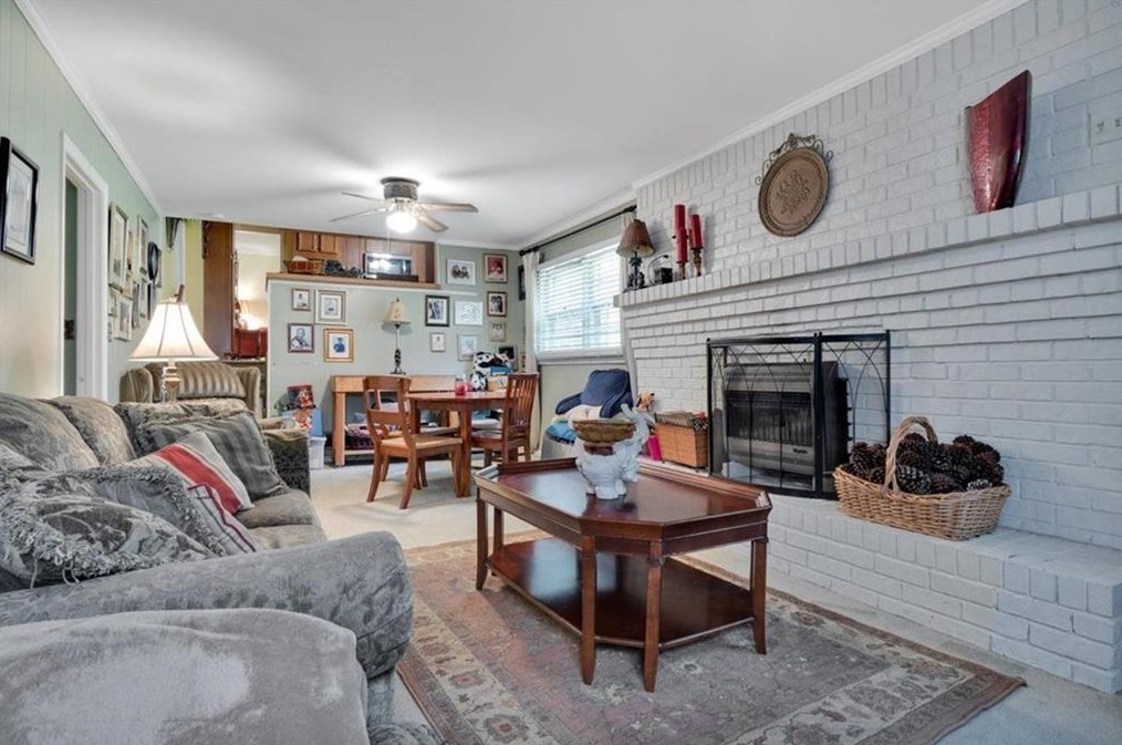 3426 Finesse Dr, Decatur GA  30032-7218 exterior