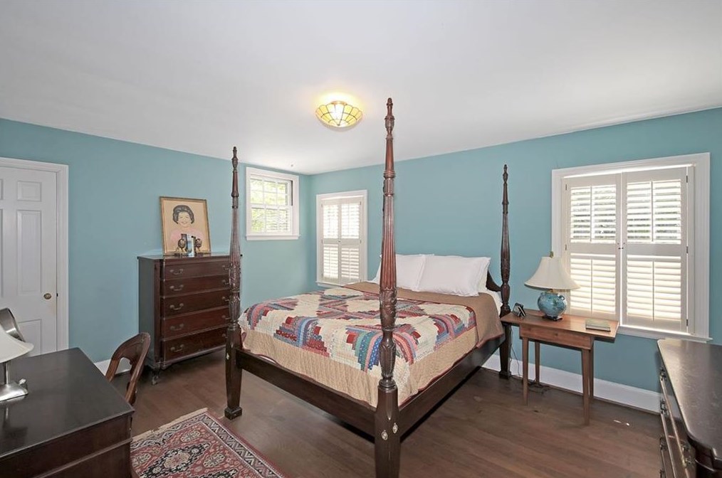 224 Upland Rd, Decatur GA  30030-2866 exterior