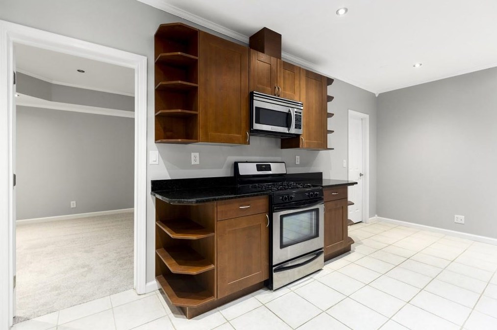 3532 Simpson Farm Dr, Smyrna GA  30080-4629 exterior