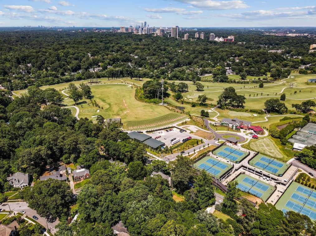605 Wilson Rd, Atlanta GA  30318-1716 exterior