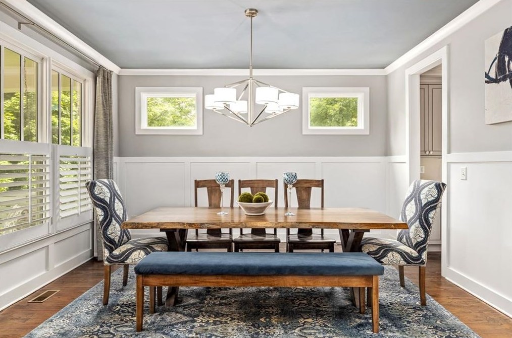 1355 Conway Rd, Decatur GA  30030-4559 exterior