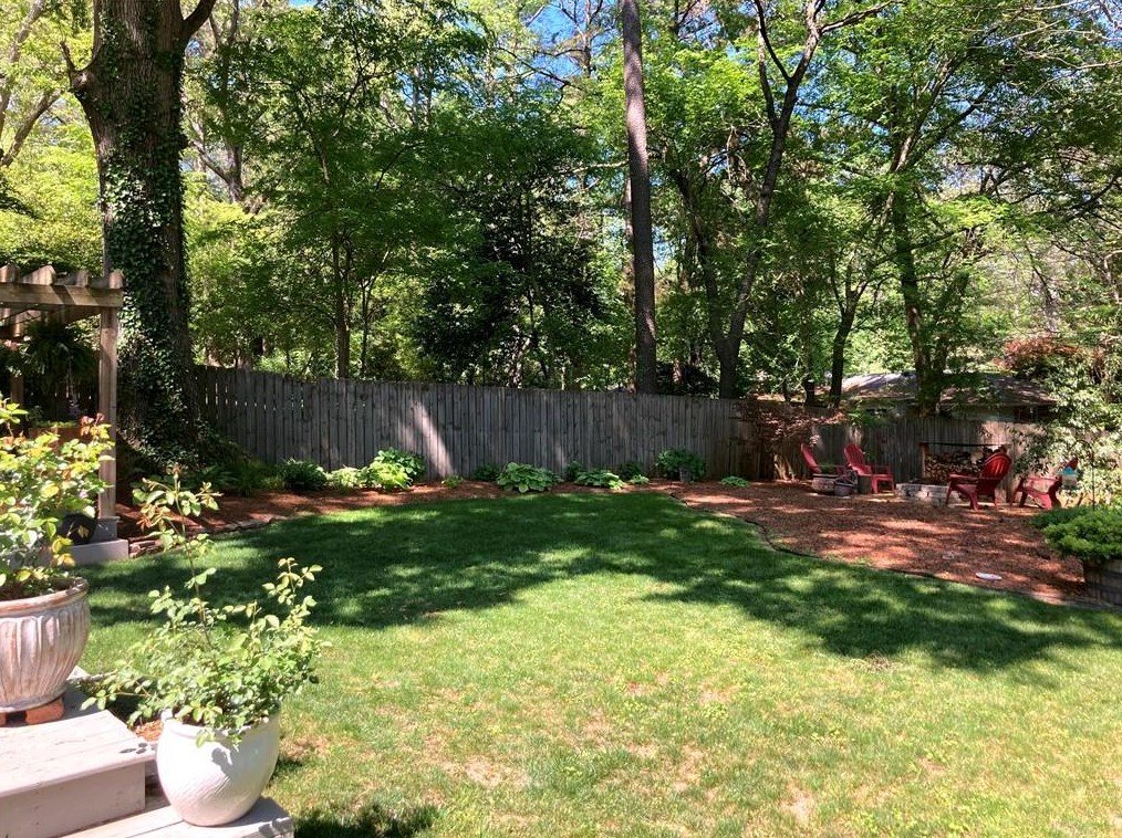 1033 Homewood Ct, Decatur GA  30033-4204 exterior